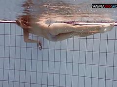 MomsCult presents: Bouncing boobs underwater
