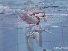 MomsCult presents: Roxalana chech in scuba diving in the pool