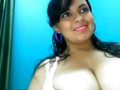 MomsCult presents: Latina lactating dreamgirl