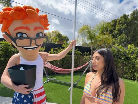 MomsCult presents: Cabana heat: sona rides the wave of pleasure with porndude