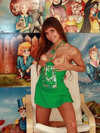 MomsCult presents: Brunette beauty inserting a dildo into her soaked snatch