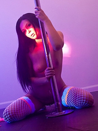 MomsCult presents: Stripper Strobe